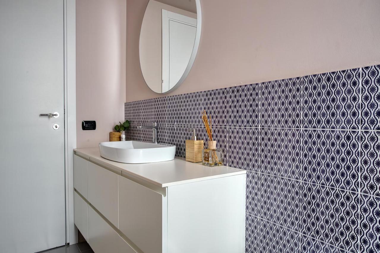 Апартаменты Joivy Lovely Apt, Easy Access To Centre Милан Экстерьер фото